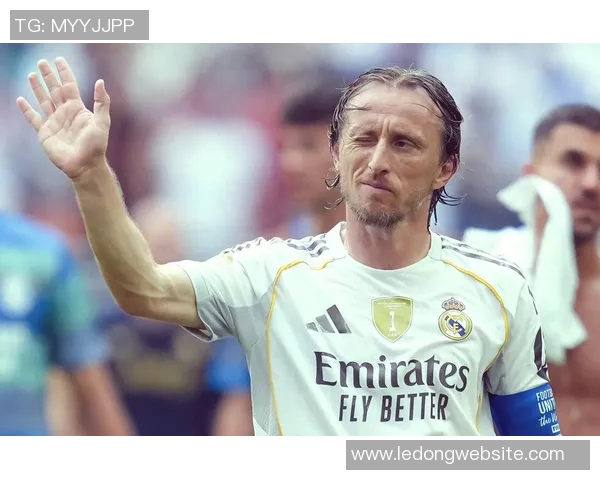 苏西奇谈与莫德里奇的竞争与学习经历在米兰城的成长之路